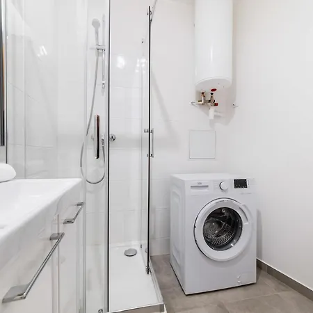 Apartment Agreable Et Bien Placee - 18 - 2p - Flat-guest Paris